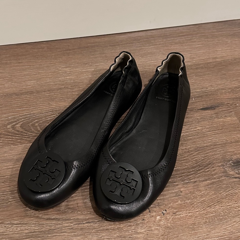 Tory Burch Minnie Ballet Flats in Black, Size 7.5